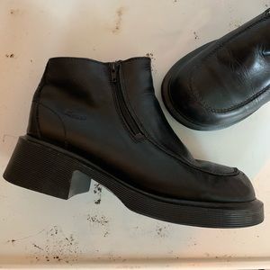 Vintage Dr. Martens 8725 Leather Ankle Boots